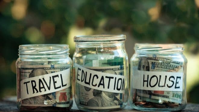 Travel Nurse Pay and Stipends